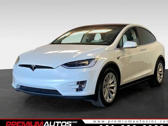TESLA MODEL X 2018 5YJXCDE27JF123384 image